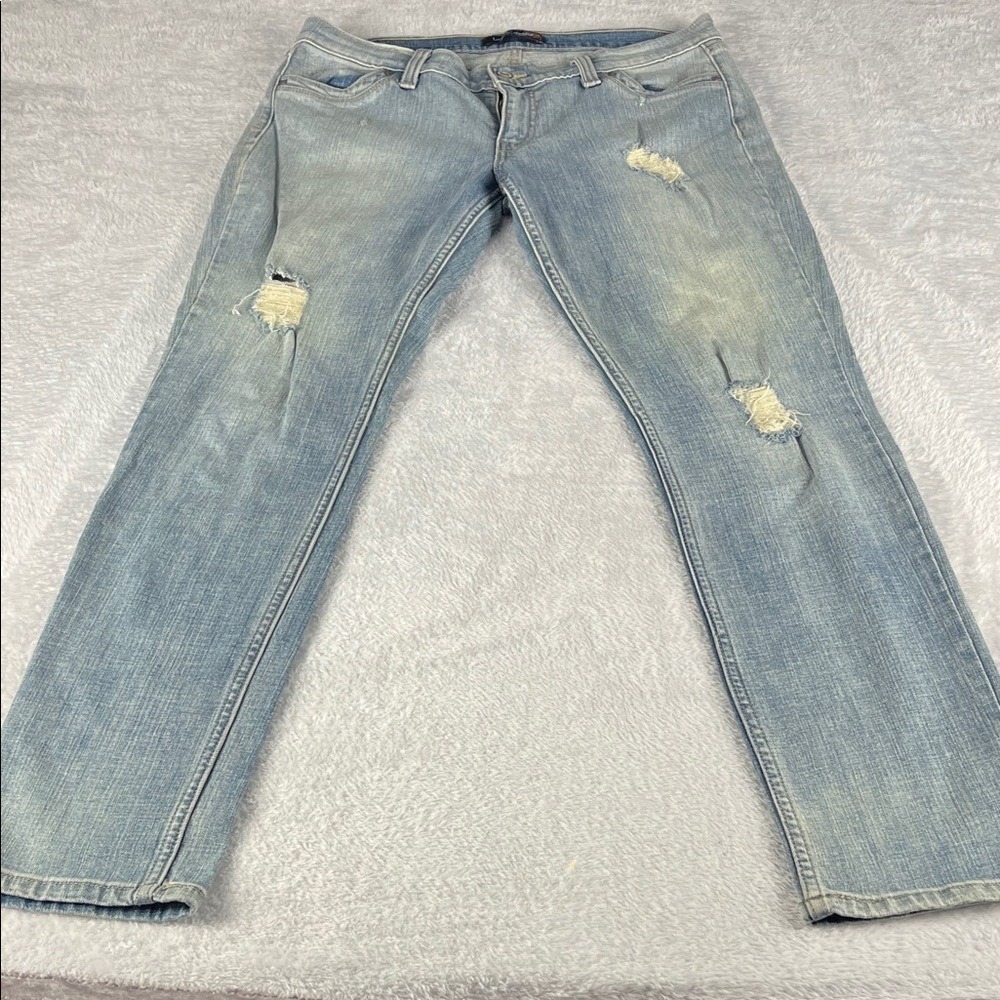 Levi's Jeans Womens 13 Medium Blue Light Wash Distressed Low Rise Straight Leg‎